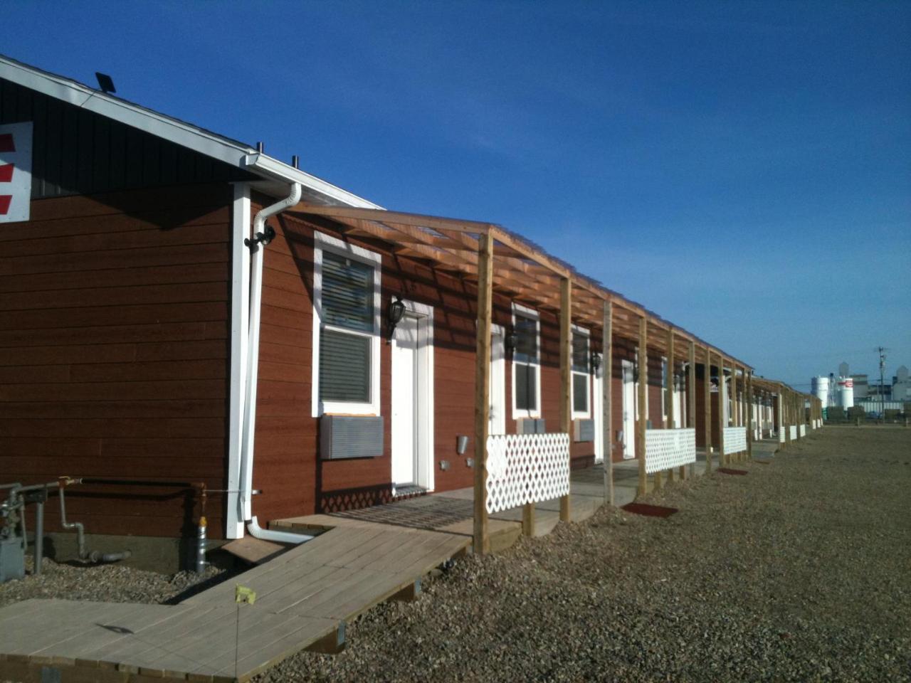 Bear'S Den Lodge Shaunavon Экстерьер фото